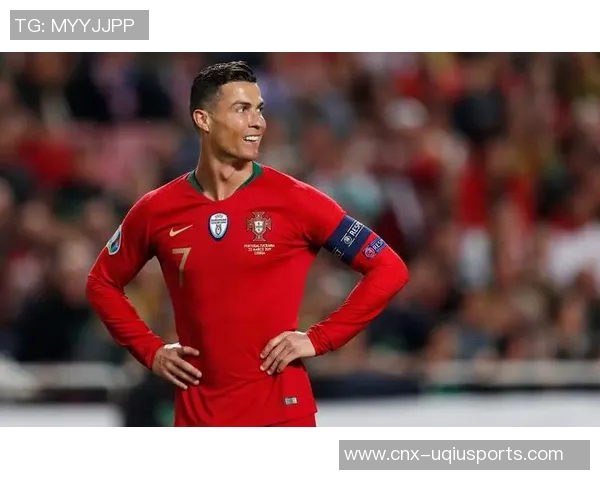 C罗足球视频集锦展现传奇球员的精彩瞬间与无与伦比的技艺 C罗足球视频集锦展现传奇球员的精彩瞬间与无与伦比的技艺